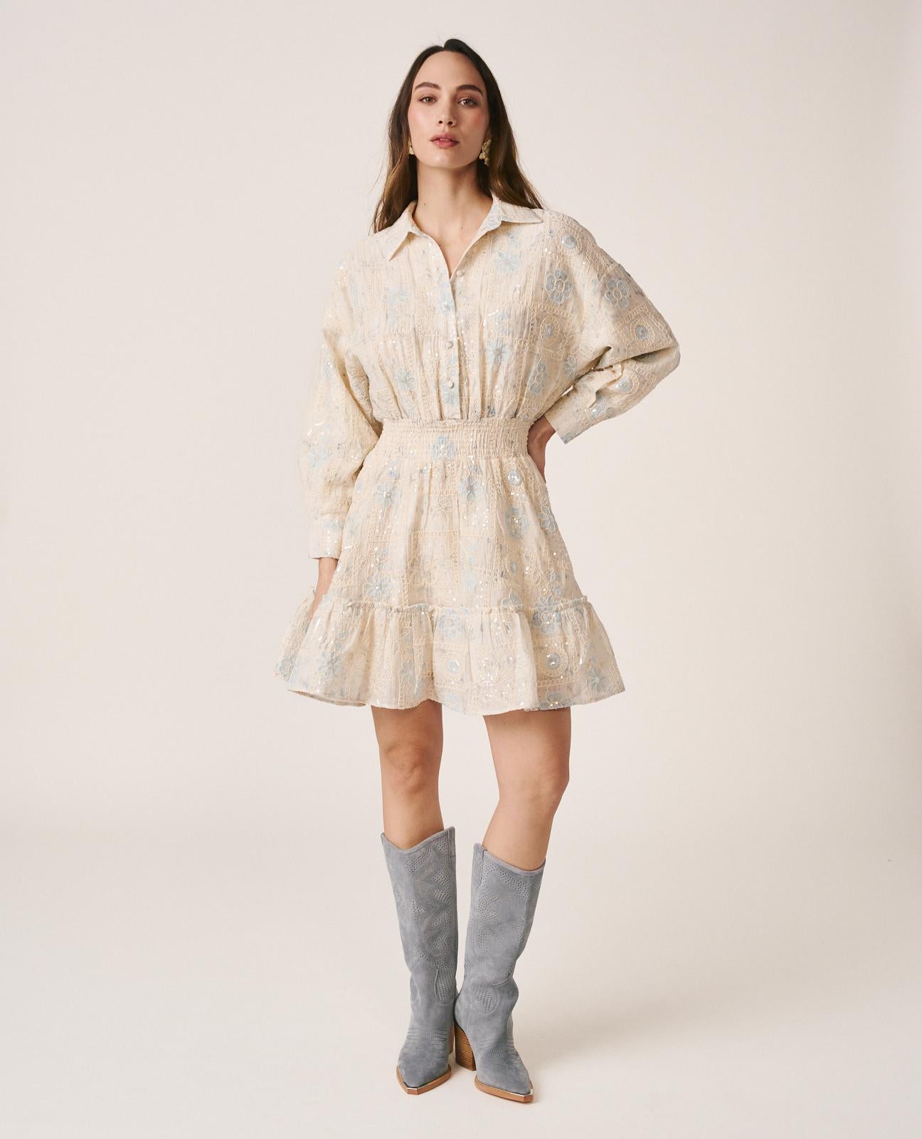 MINIVESTIDO COM MANGAS CAMISETA