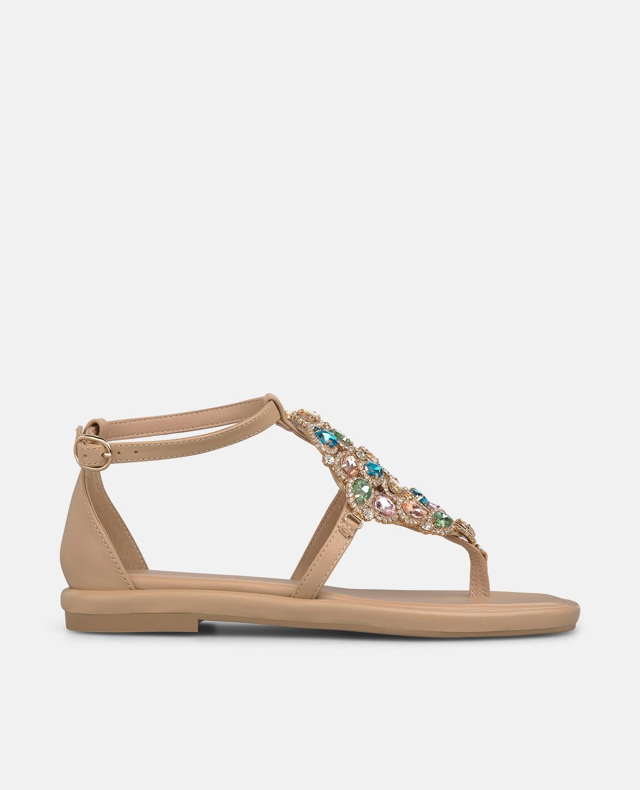 Sandália de salto alto fechada