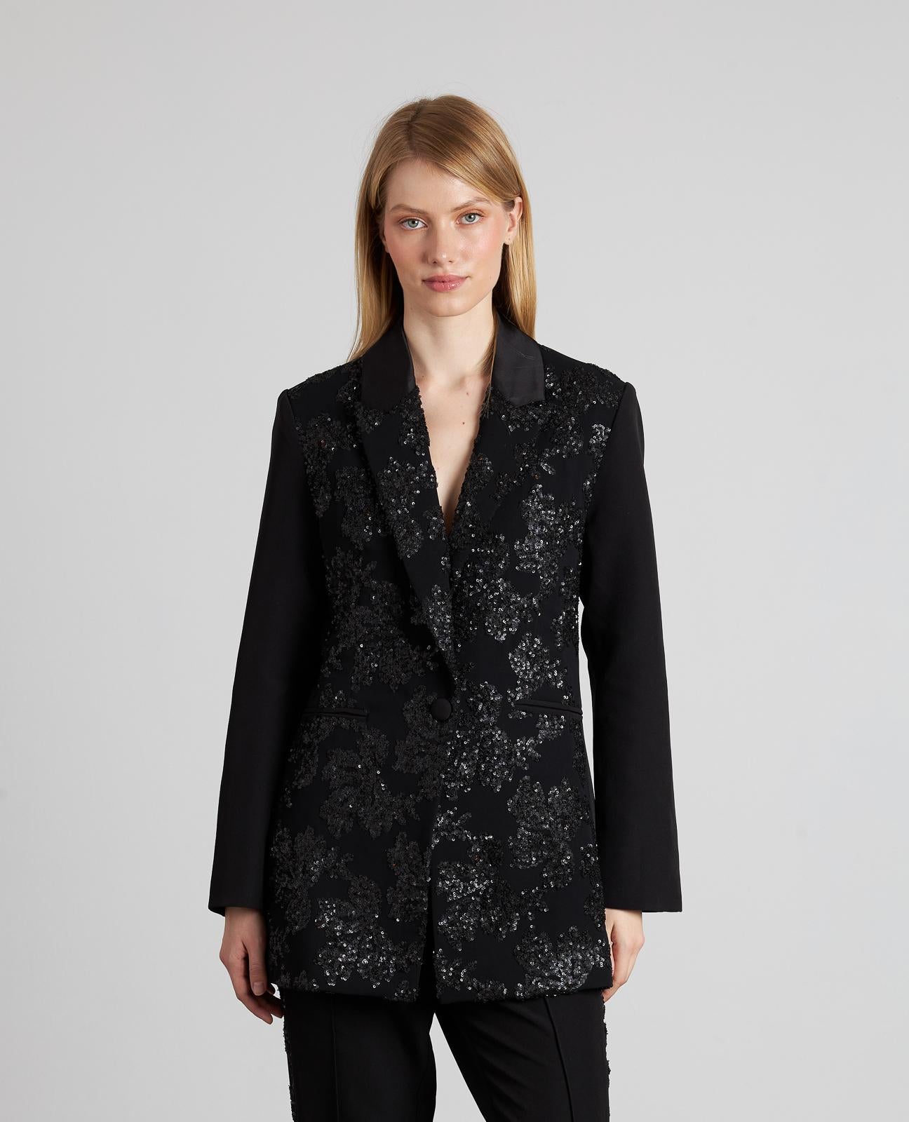 BLAZER DETALLES LENTEJUELAS