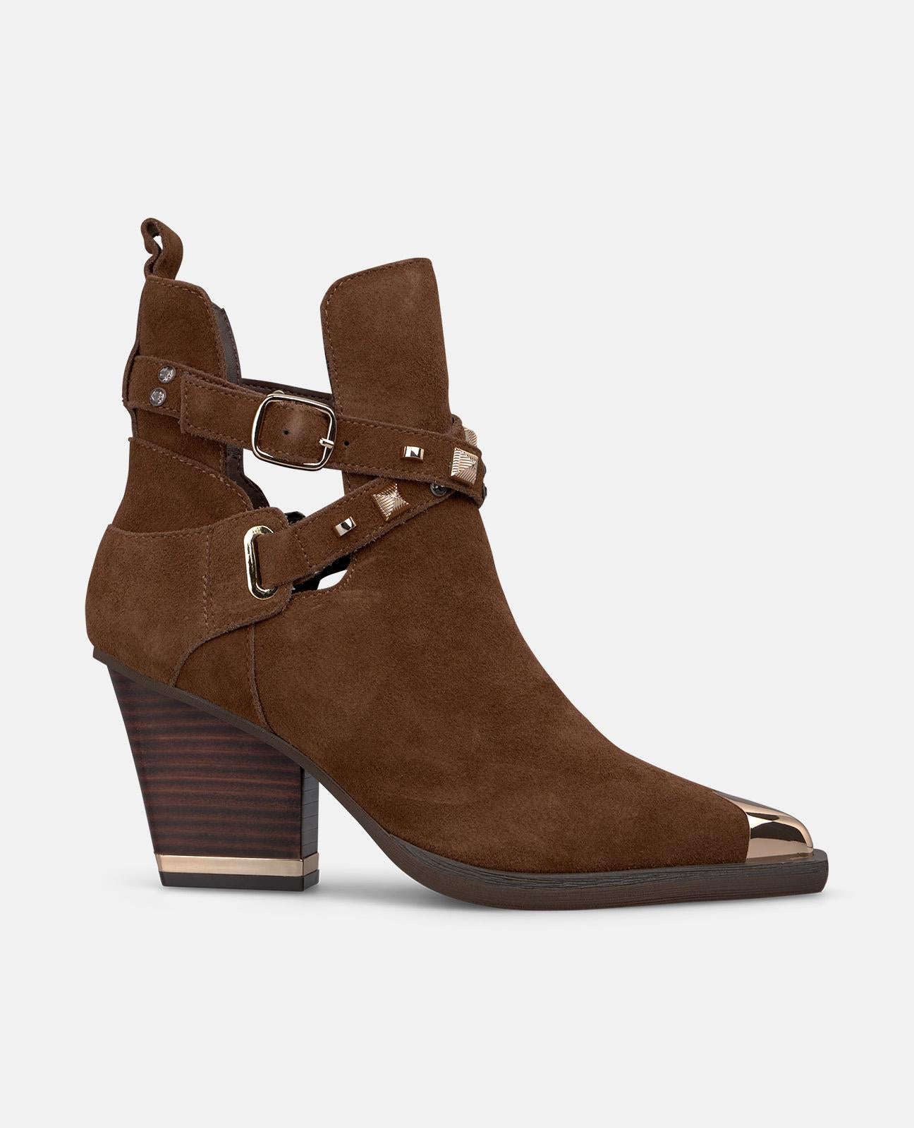 STUDDED AND BUCKLE BOOTIE