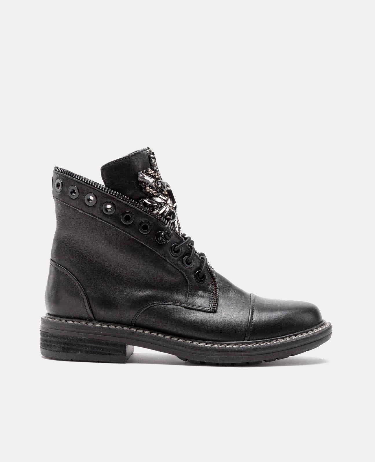 ORNEMENT CENTRAL BOOTIE
