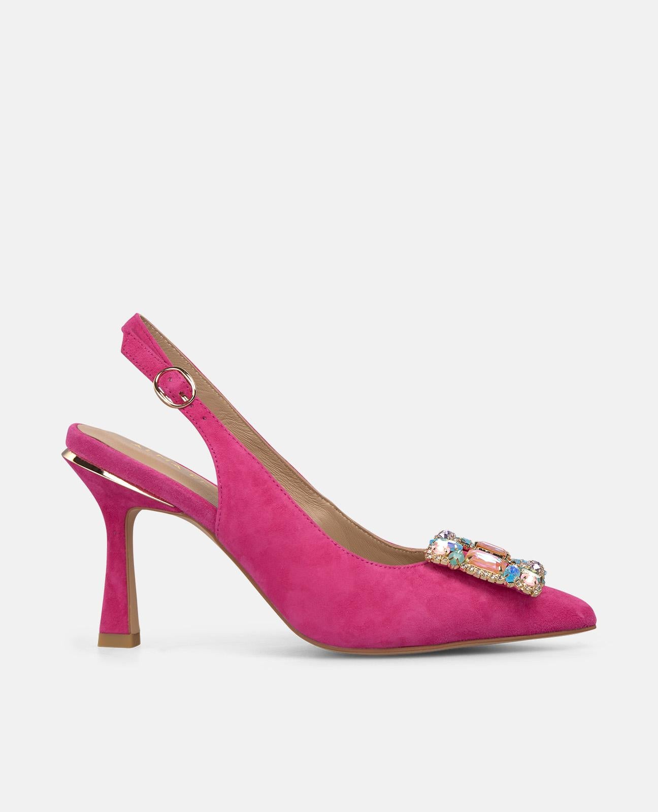 FLAT HEELED SHOE WITH MULTICOLORED STONE BUCKLE