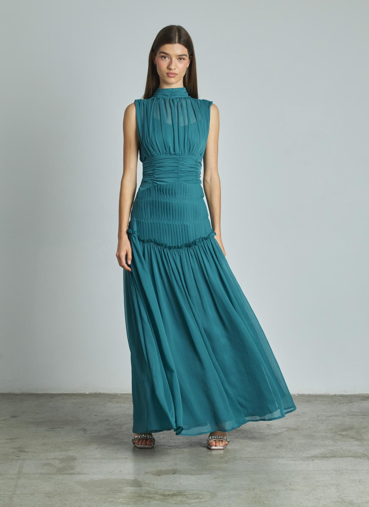 VESTIDO LARGO HALTER PLISADO