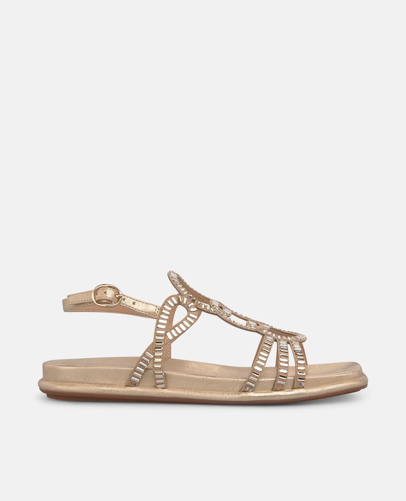 Sandália de salto alto com tiras entrelaçadas