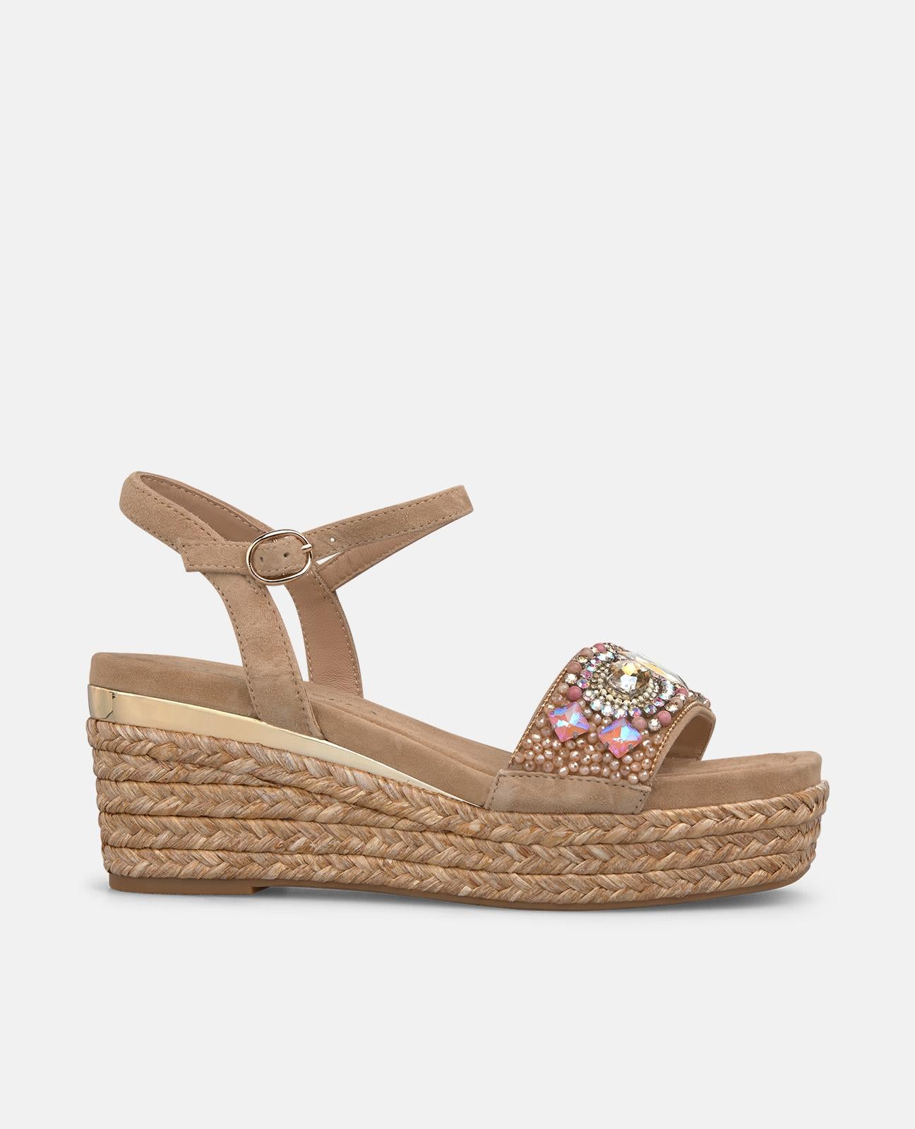 SANDALIA DE ESPARTO TIRA FRONTAL ABALORIOS