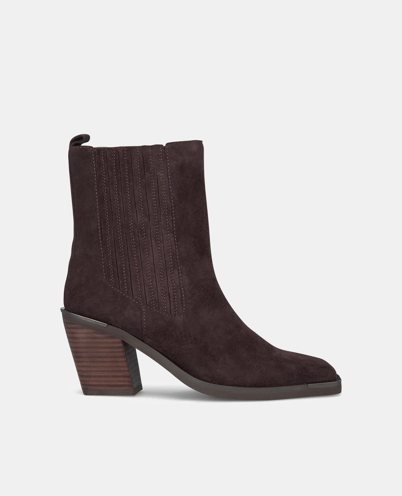 STIEFELETTE MIT QUADRATISCHER SPITZE