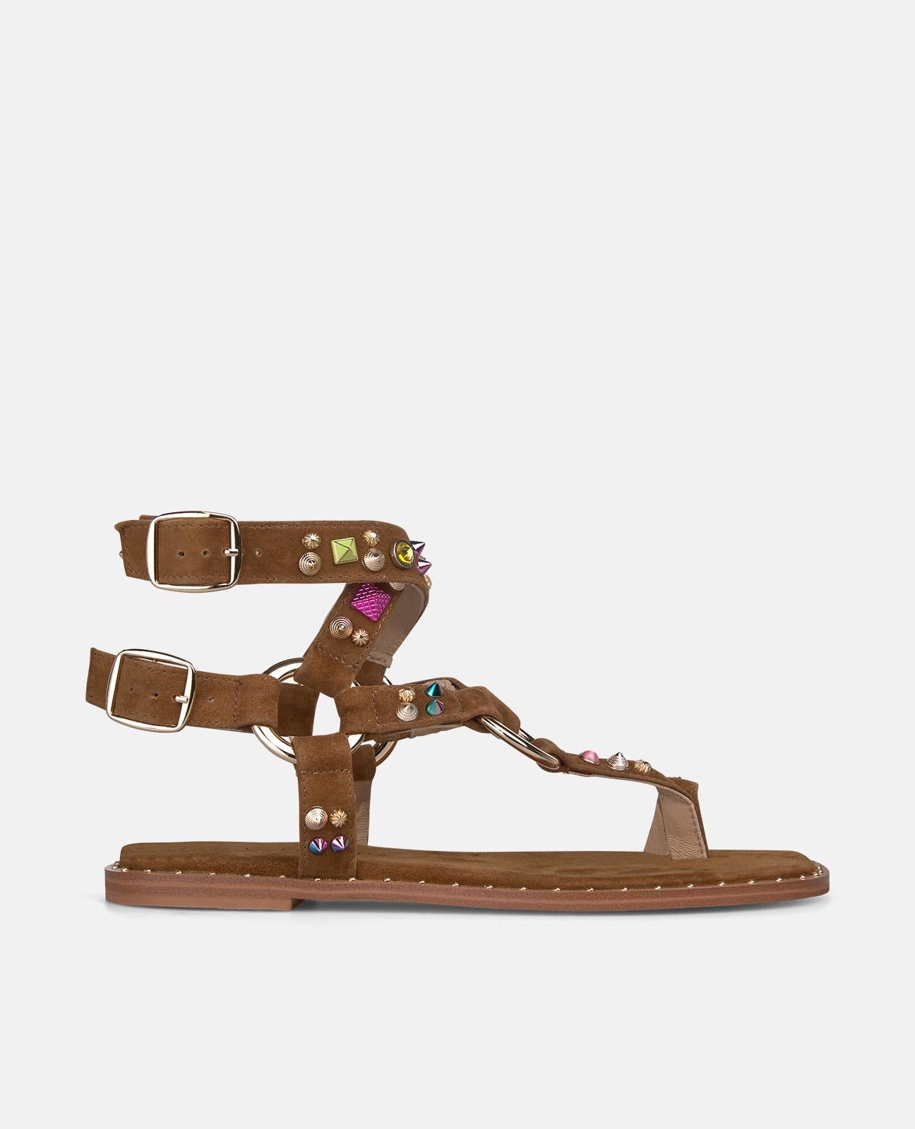 SANDALIA PLANA CON HEBILLA CIRUCLAR