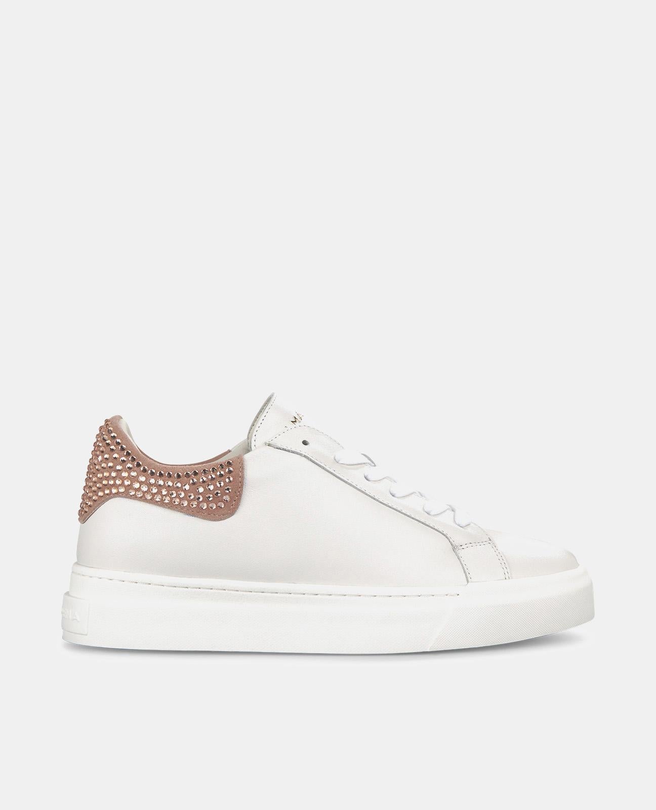 SNEAKER CON DETTAGLIO