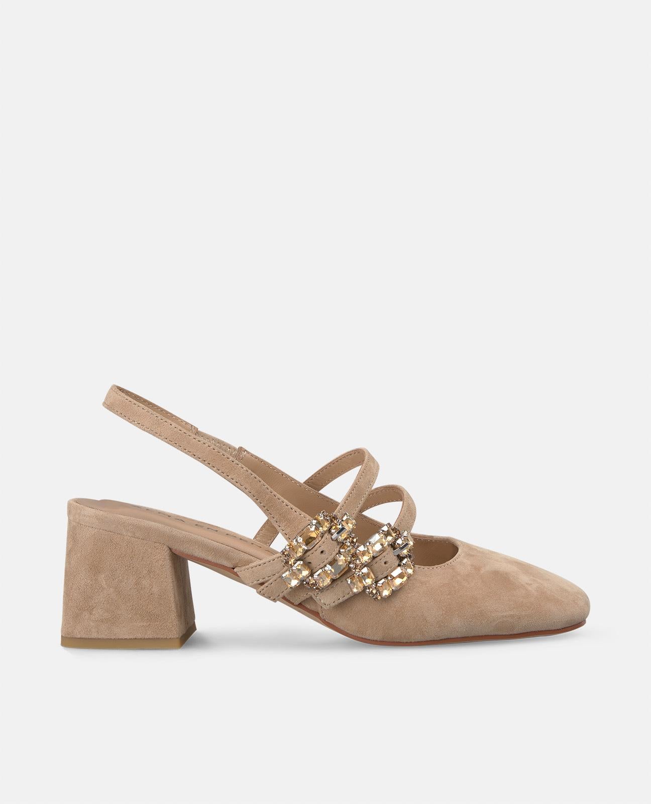 ZAPATO TACÓN HEBILLAS