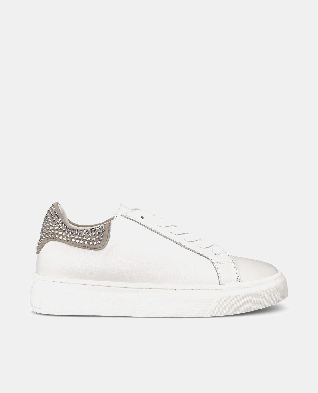 SNEAKER CON DETTAGLIO