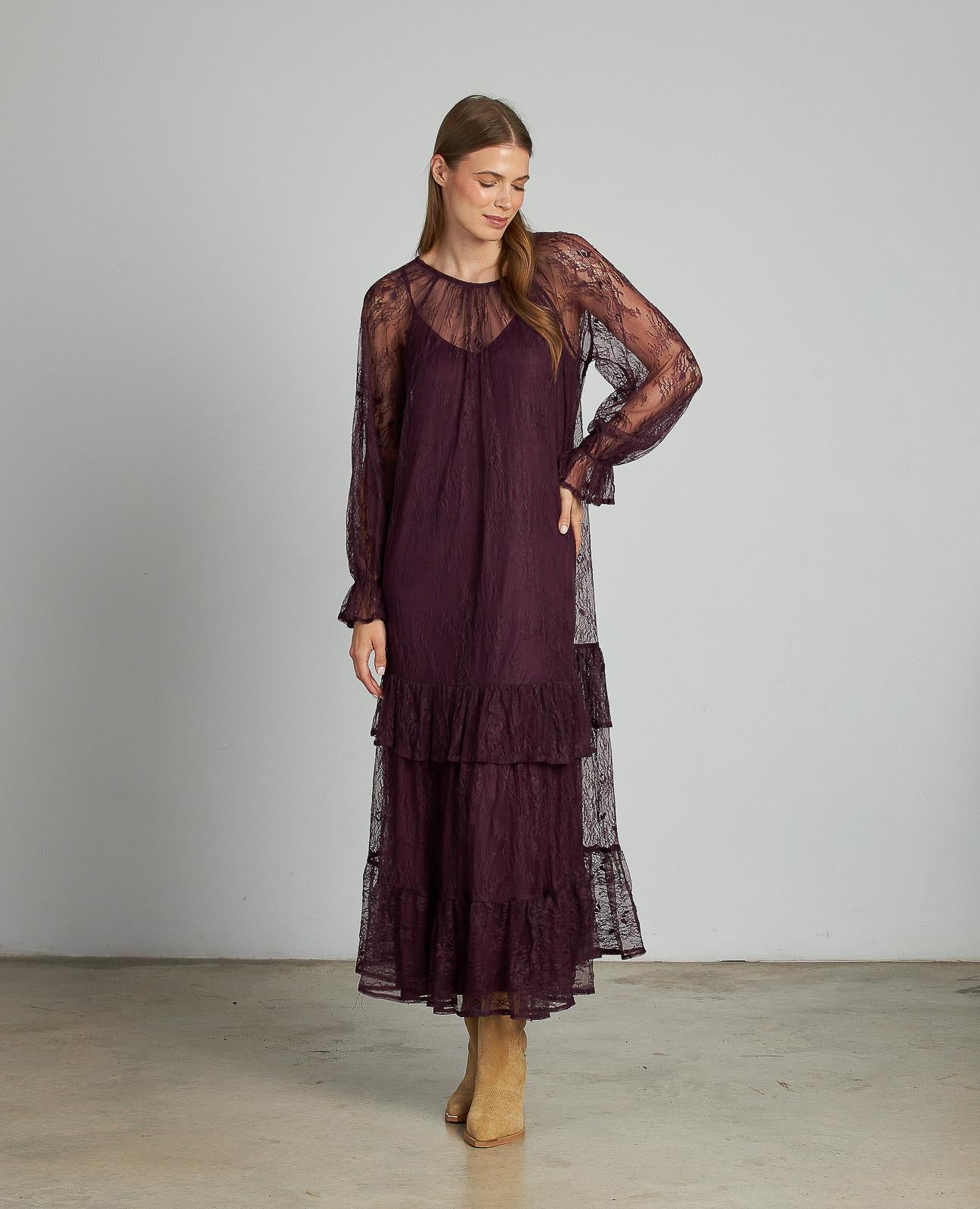 VESTIDO ENCAJE LARGO