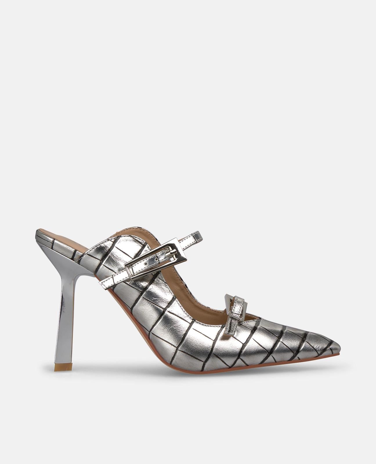 ZAPATO DESTALONADO CON HEBILLAS