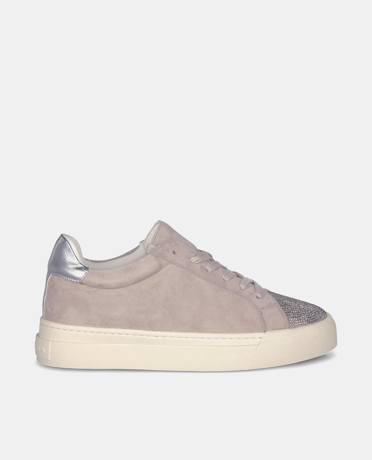 SNEAKER WITH RHINESTONE TOE CAP