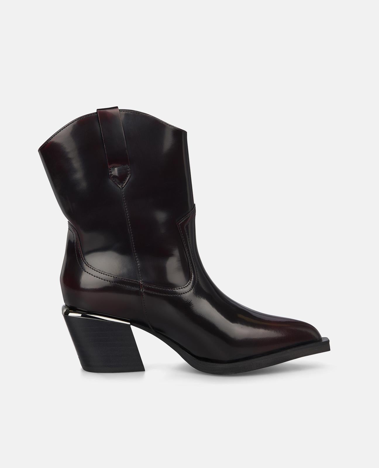 BOTÍN TACÓN CAÑA BAJA