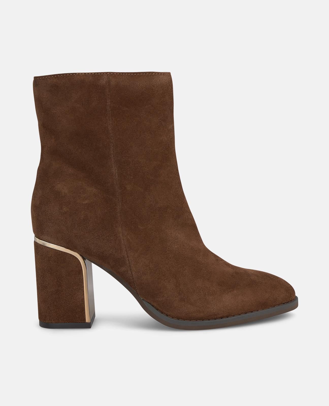 ANKLE BOOT WITH HEEL DETAIL