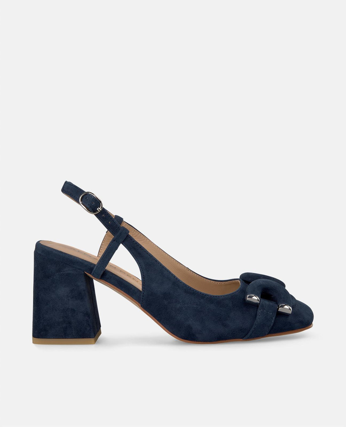 SHOE HEEL DETAIL