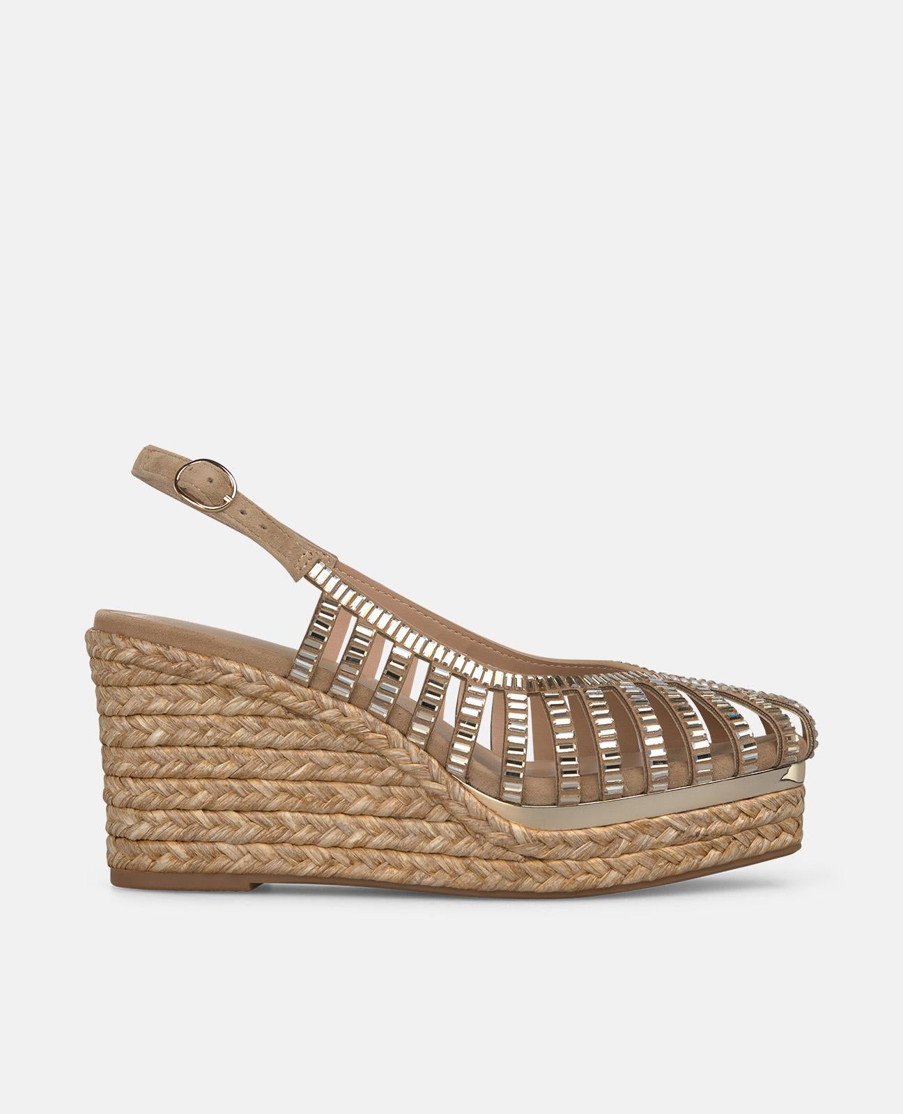SANDALIA EN REJILLA DE ESPARTO
