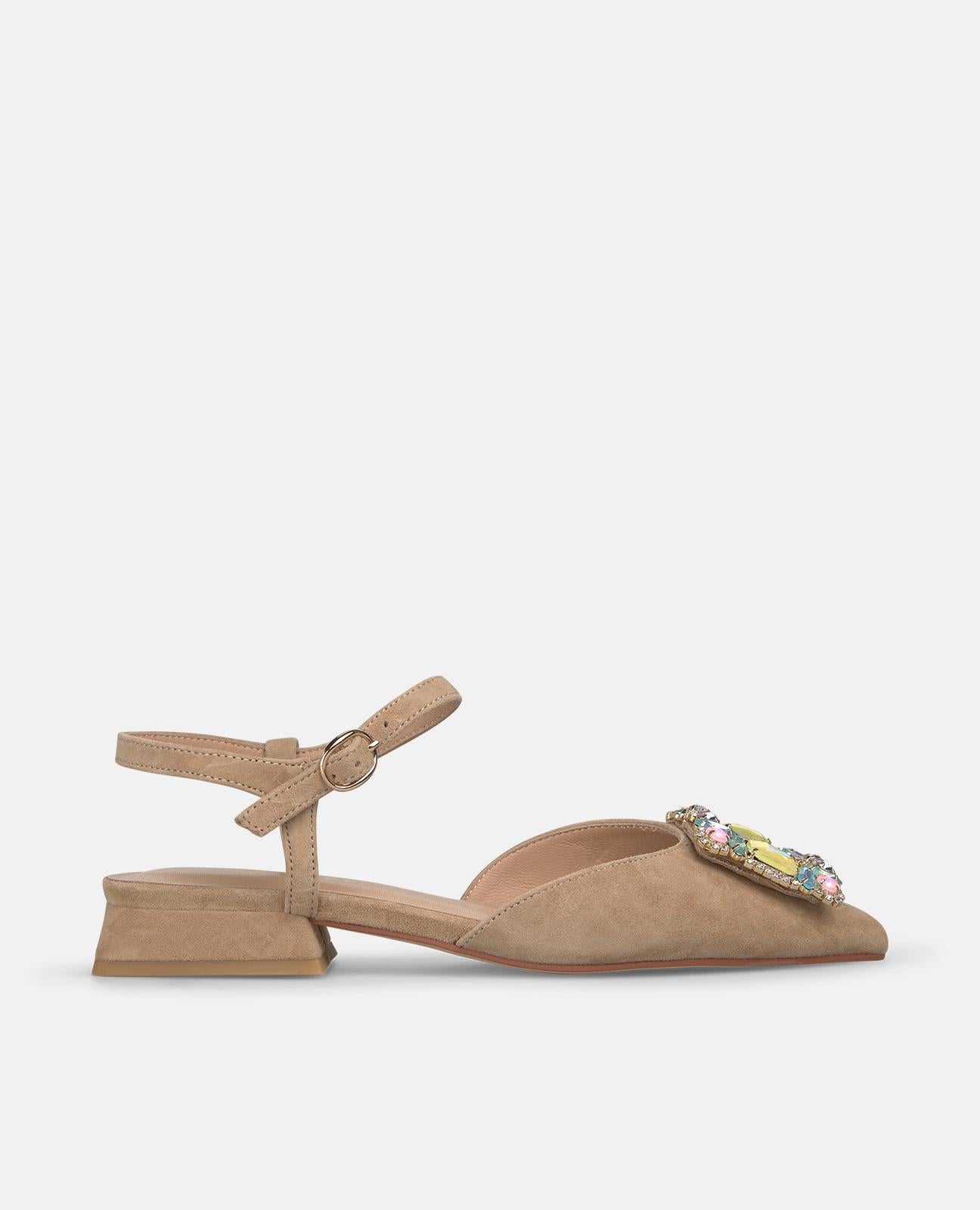 POINTED SANDAL