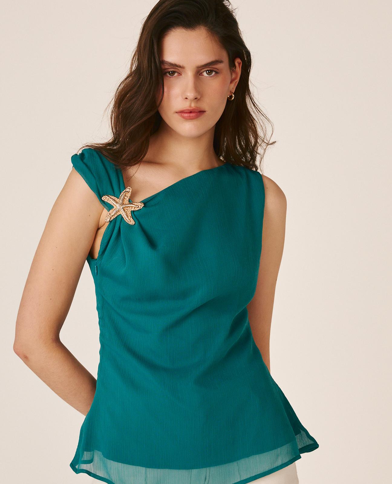 ASYMMETRICAL TOP
