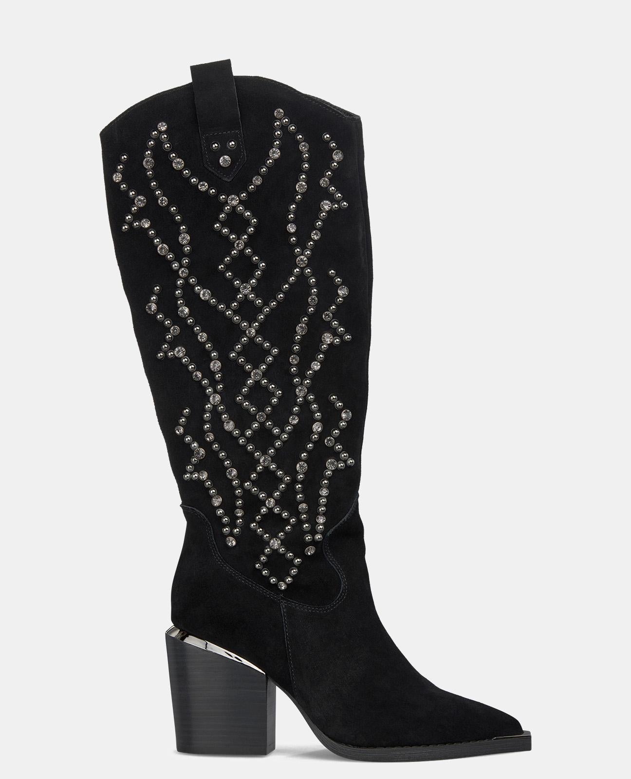 BOTTE À TALON AVEC CLOUS