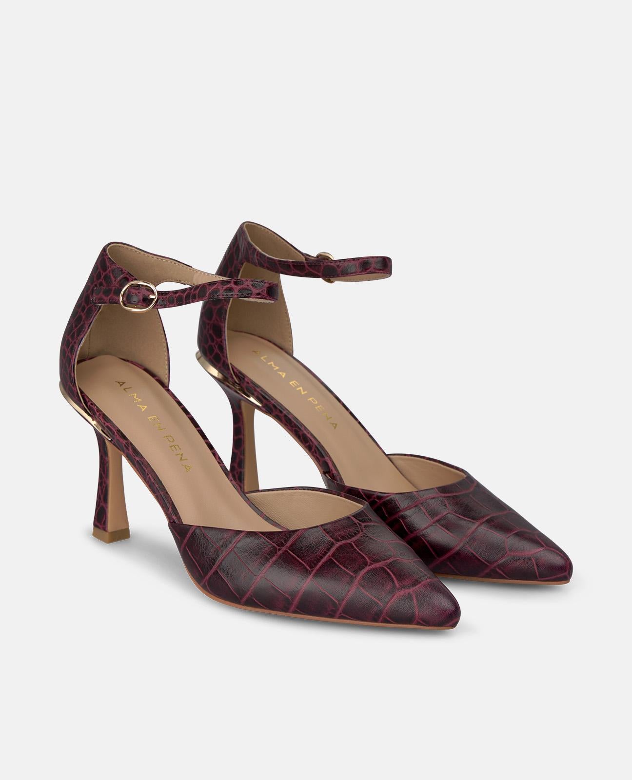 ZAPATO TACÓN PIEL CON PULSERA