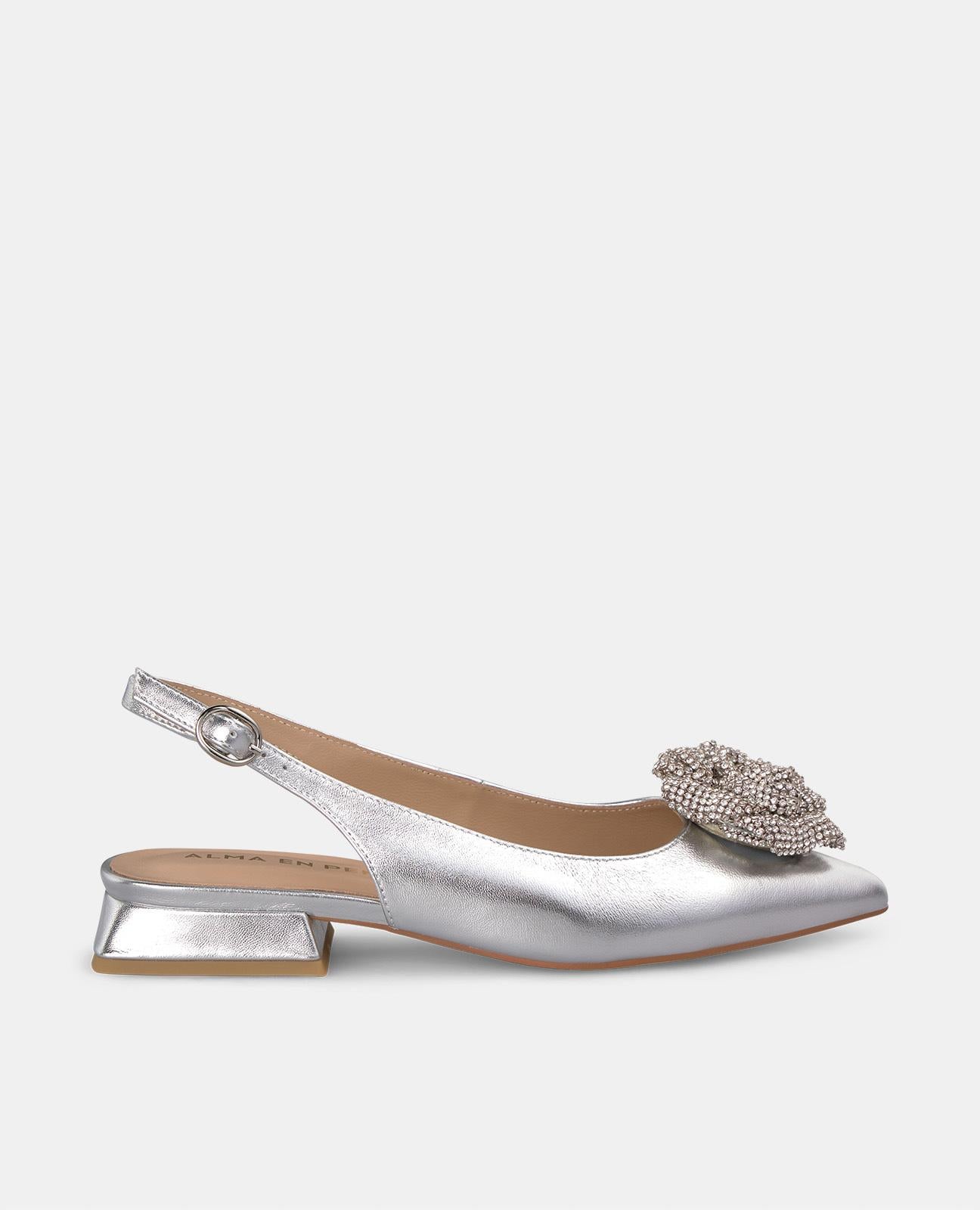 FLAT SHOE WITH FLOWER