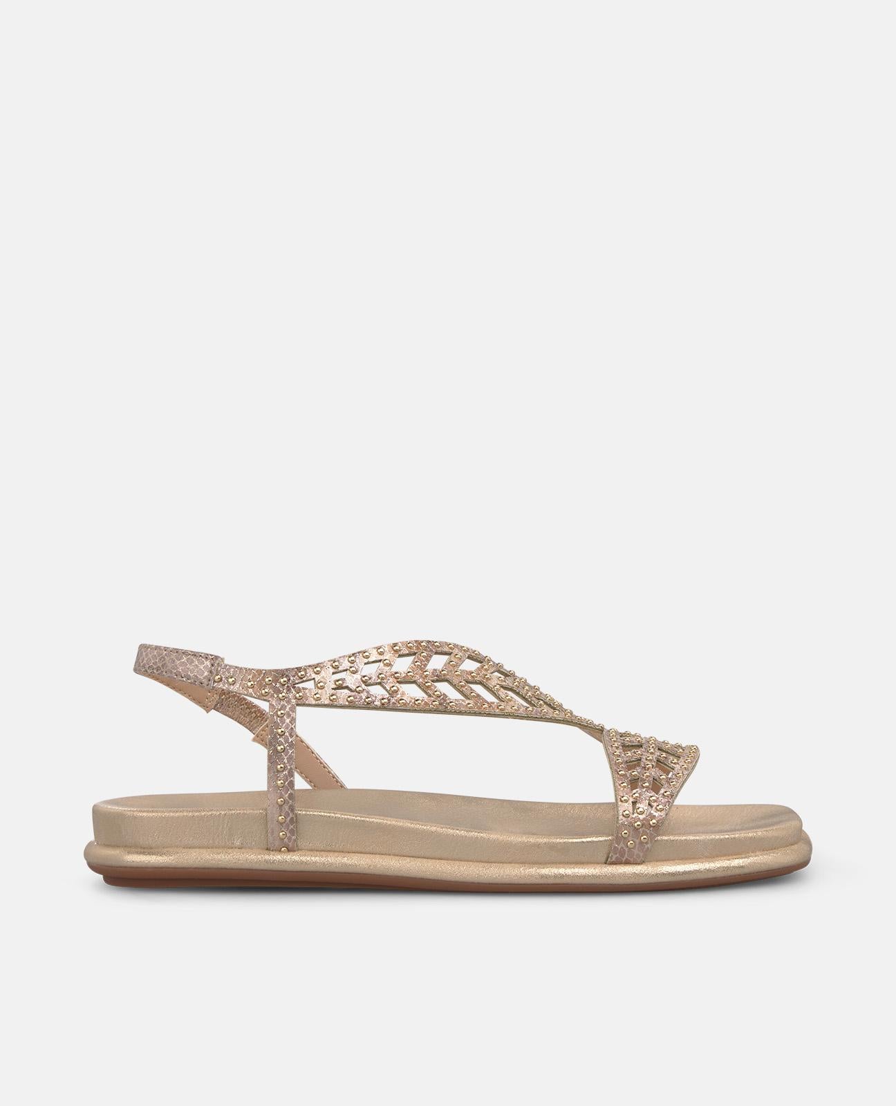 SANDALIA PLANA DETALLE HOJA