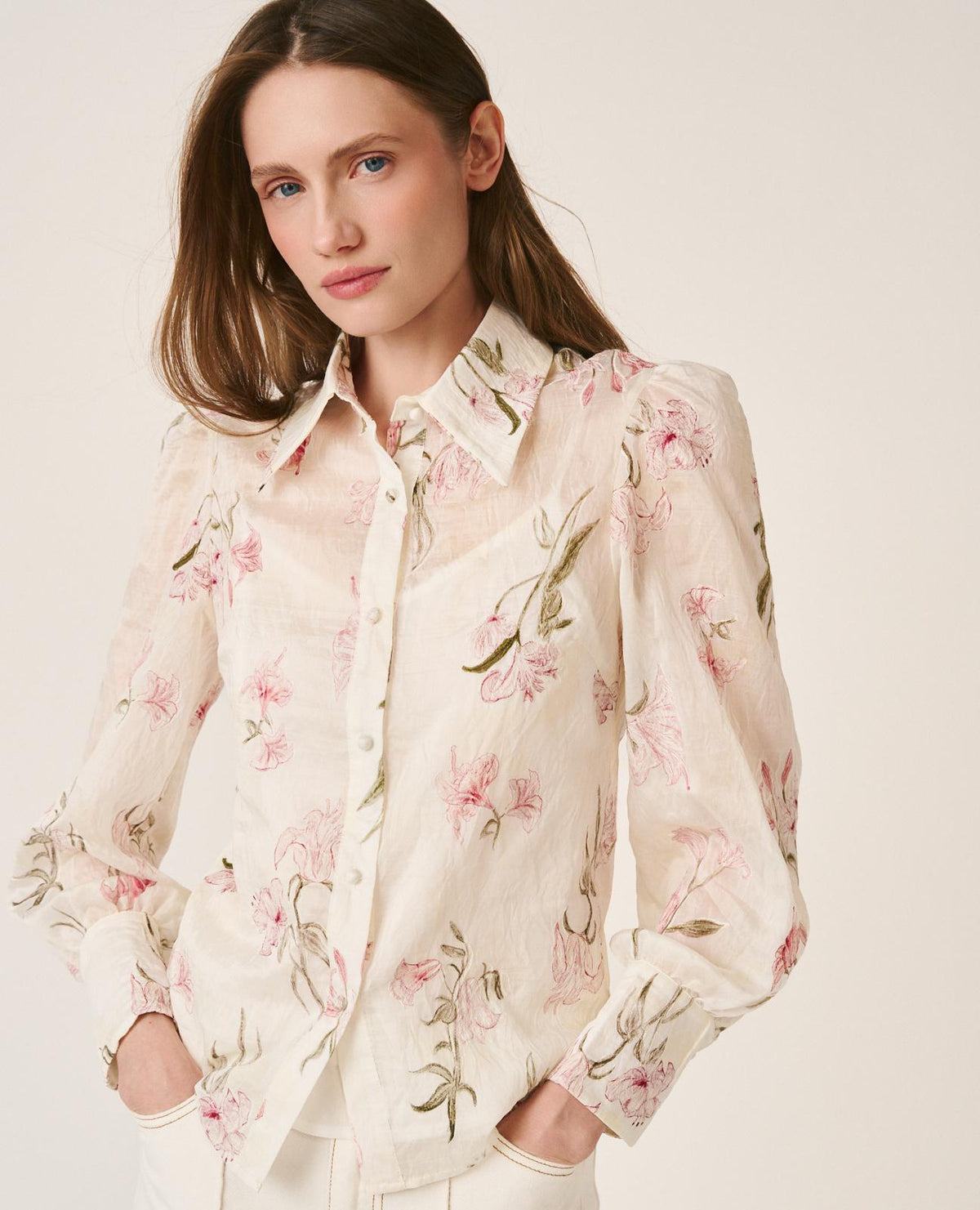 CAMISA SEMI-TRANSPARENTE