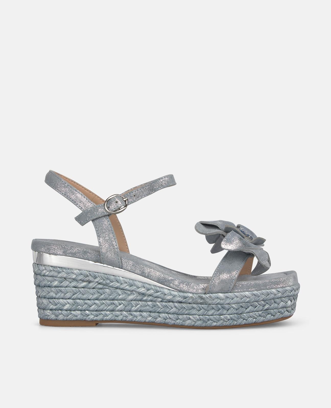 SANDALIA ESPARTO DETALLE FLOR