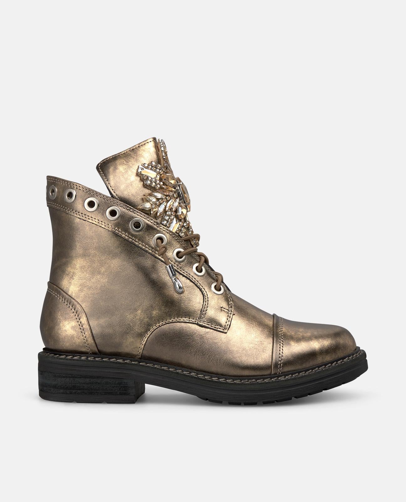 BOTA DE TORNOZELO COM ADORNO