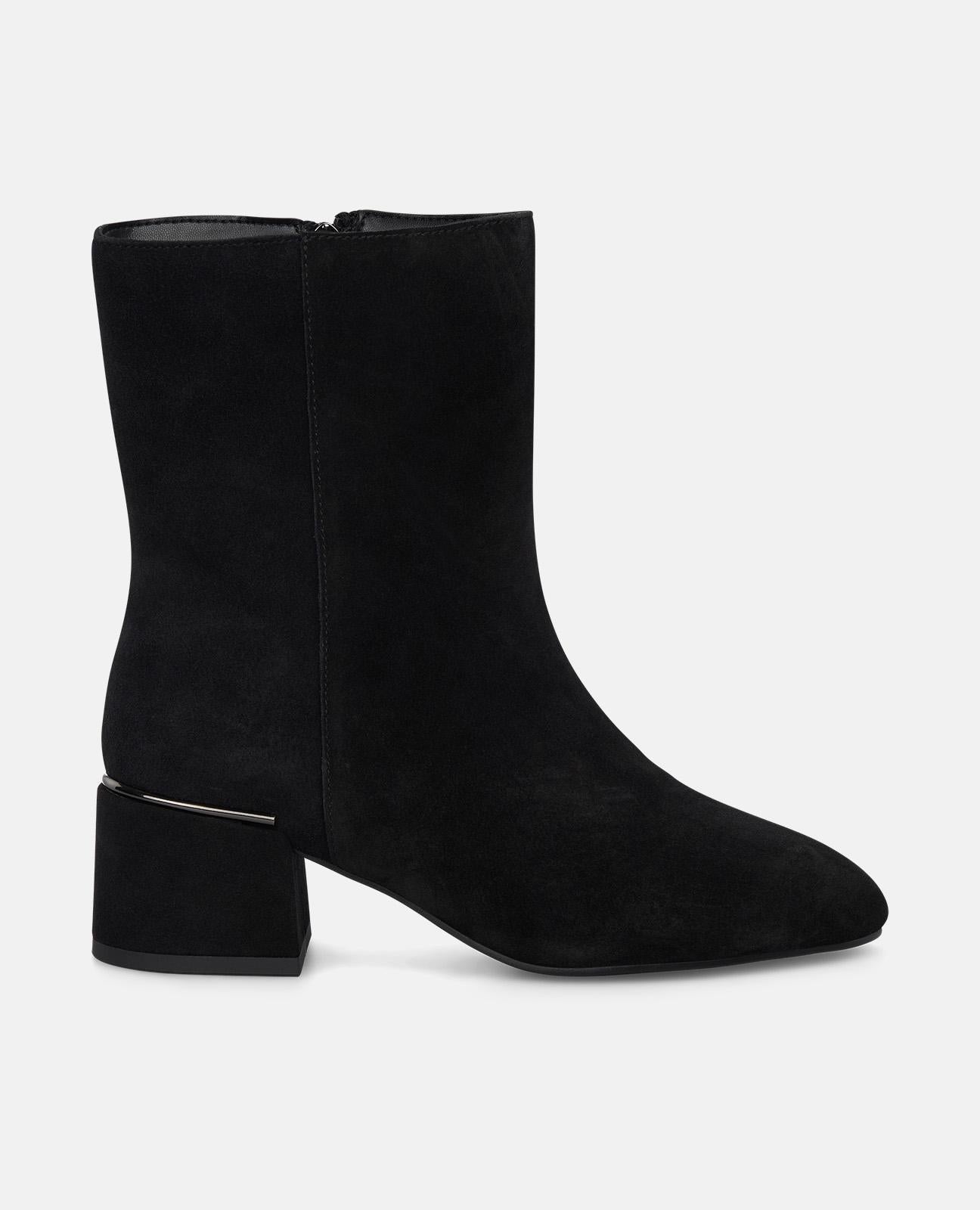 BOTINS DE SALTO PEQUENO