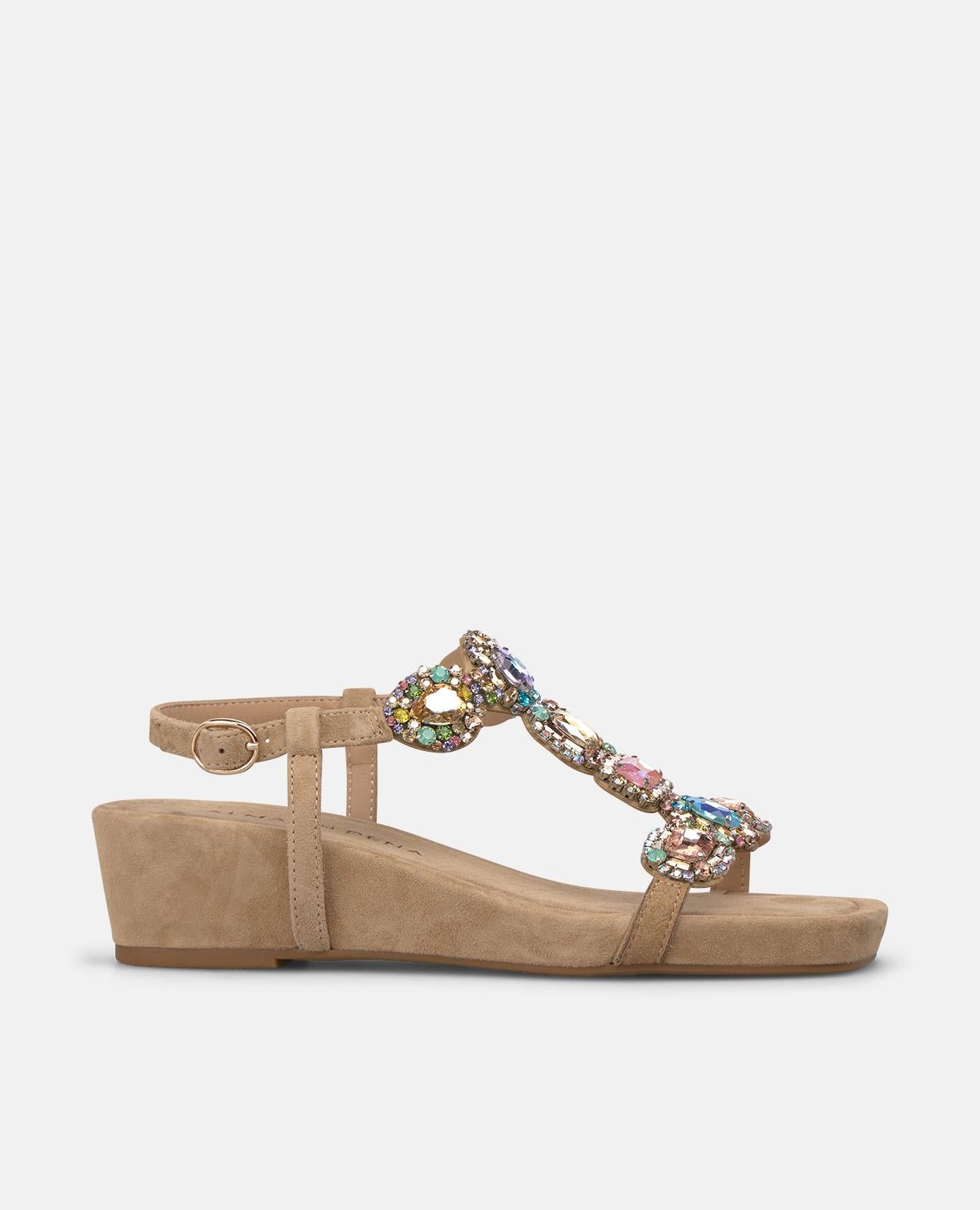 SANDALIA CUÑA PEDRERIA CIRCULAR