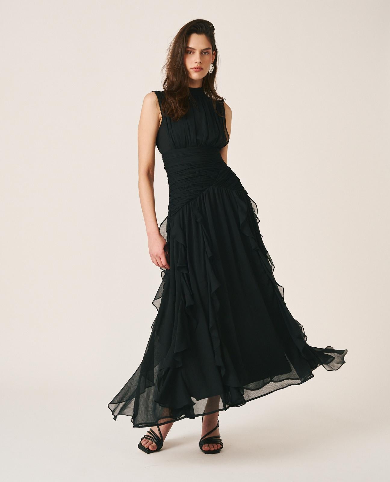 VESTIDO LARGO VOLANTES