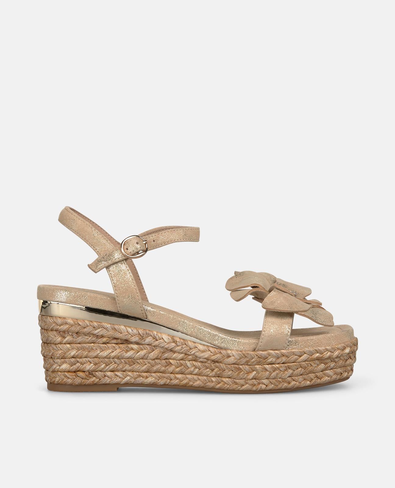 SANDALIA ESPARTO DETALLE FLOR