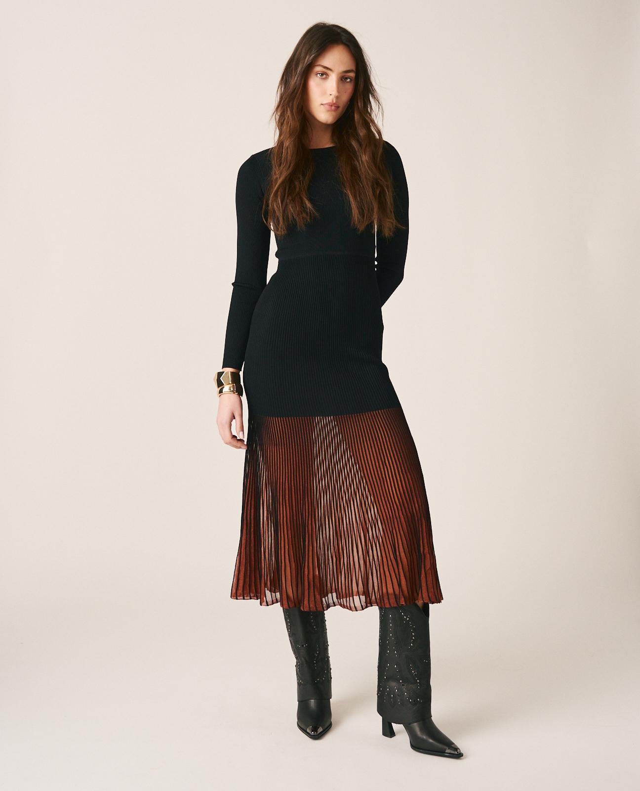 PLEATED SKIRT DRESS
