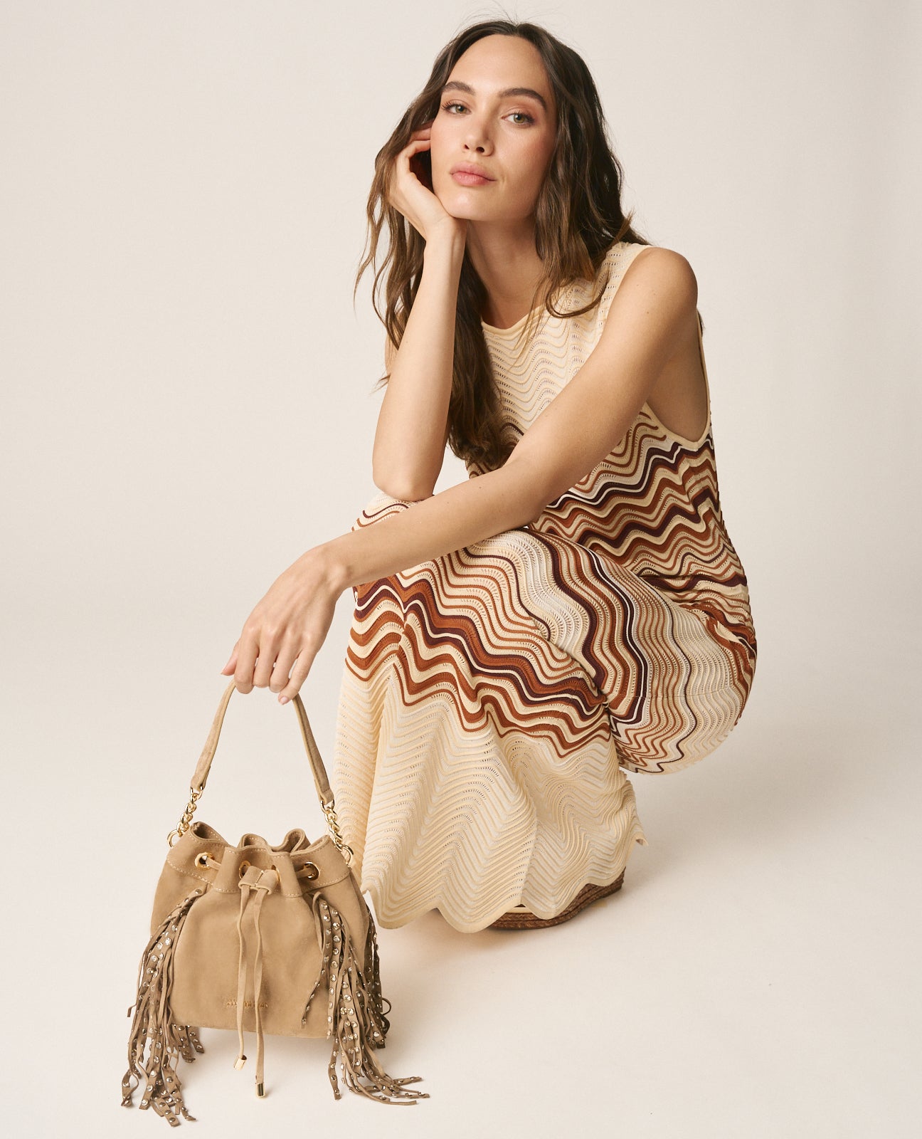 BOLSO DETALLES METÁLICOS