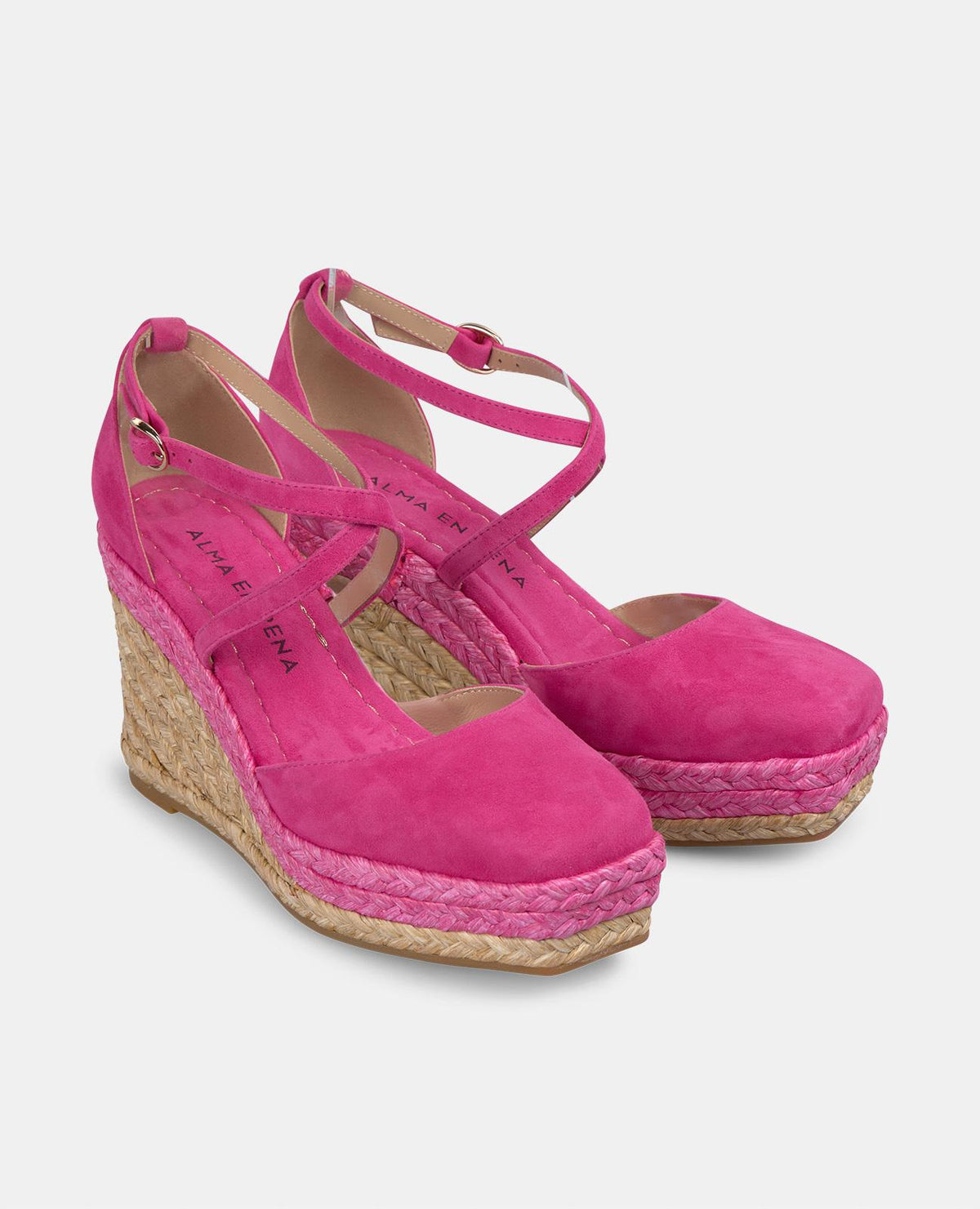 CUÑAS DE PIEL ENTRELAZADAS