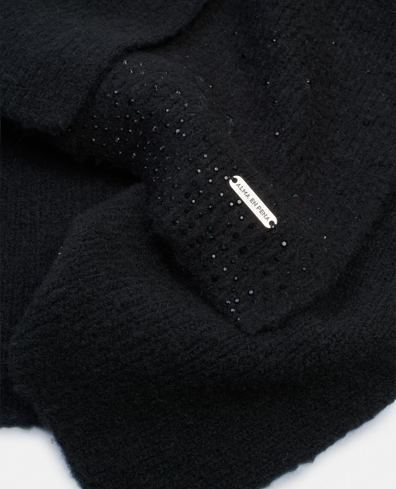 SCARF WITH RHINESTONES