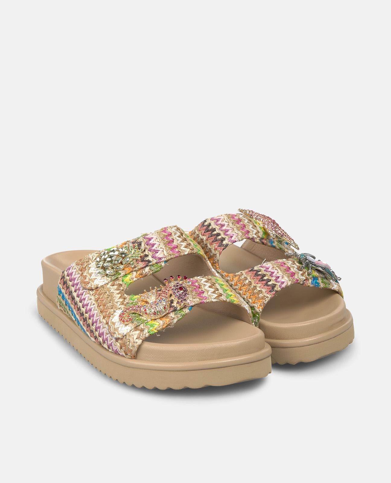 SANDALIA RAFIA CON DETALLE ESTRELLA