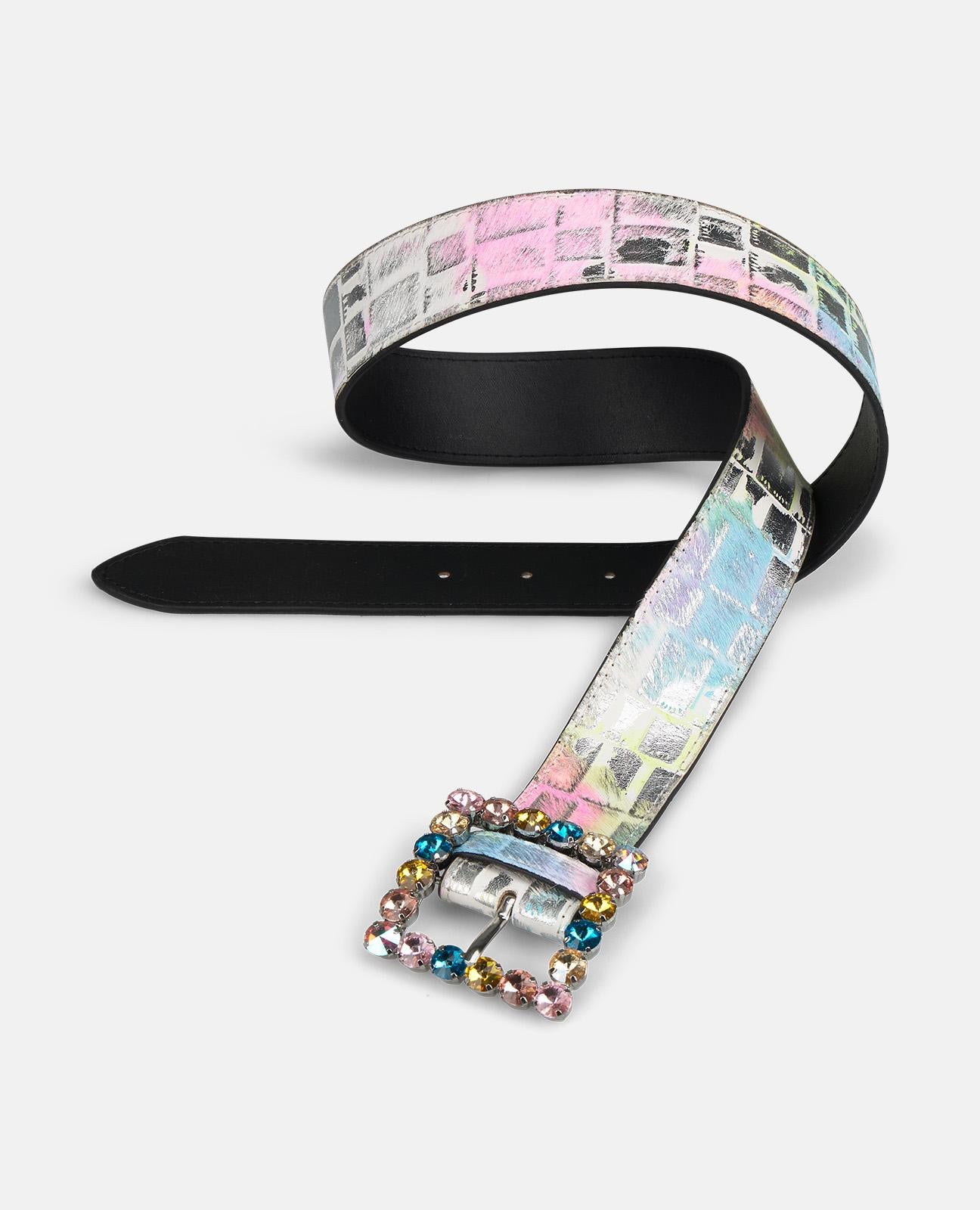 CINTO DE FIVELA COM CONTAS