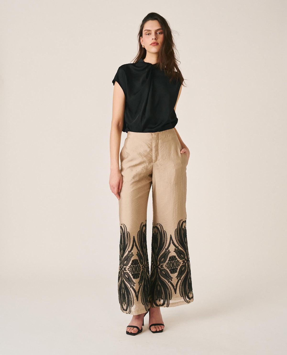 BLUSA LISA SATÉN
