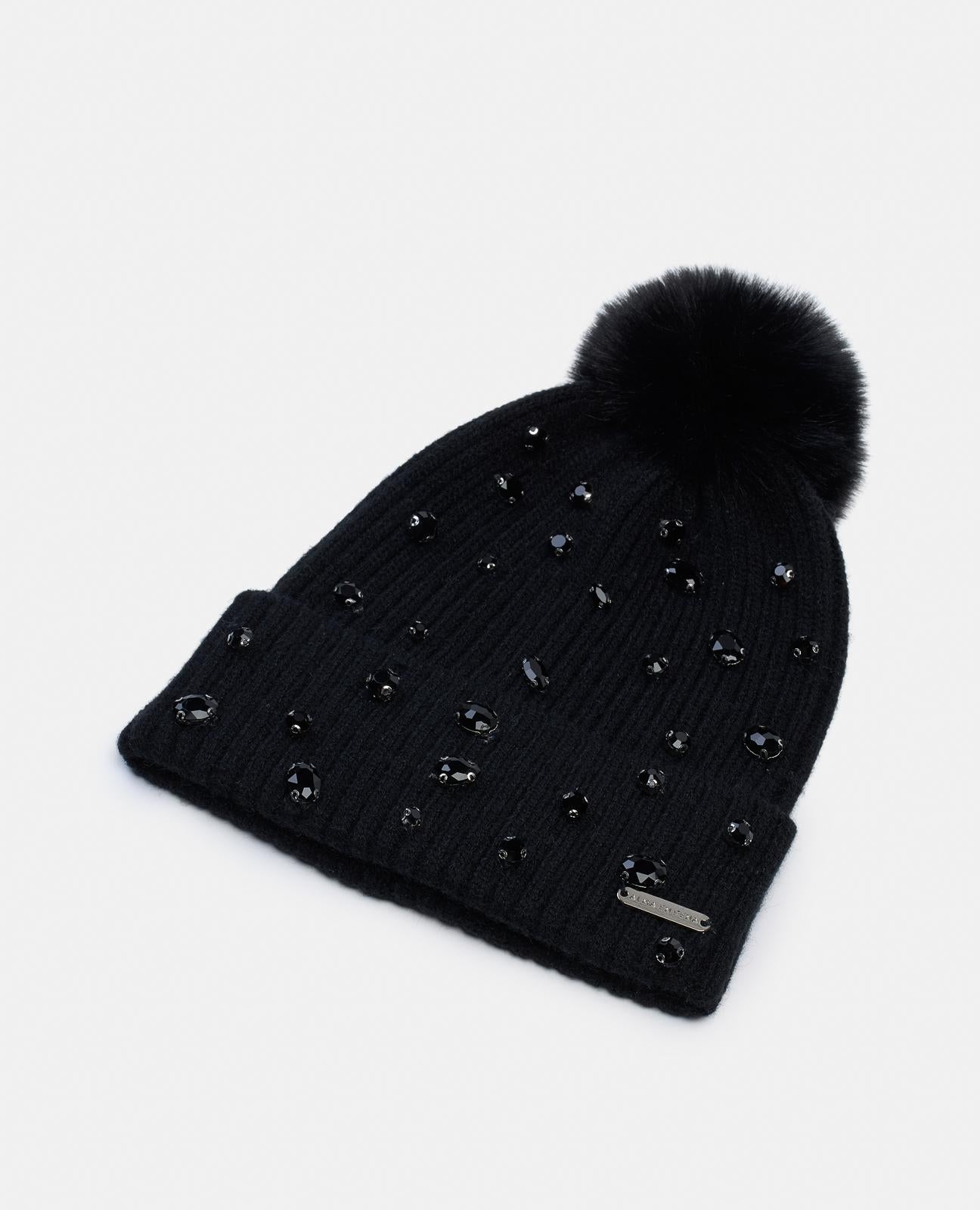 POMPOM BEANIE HAT