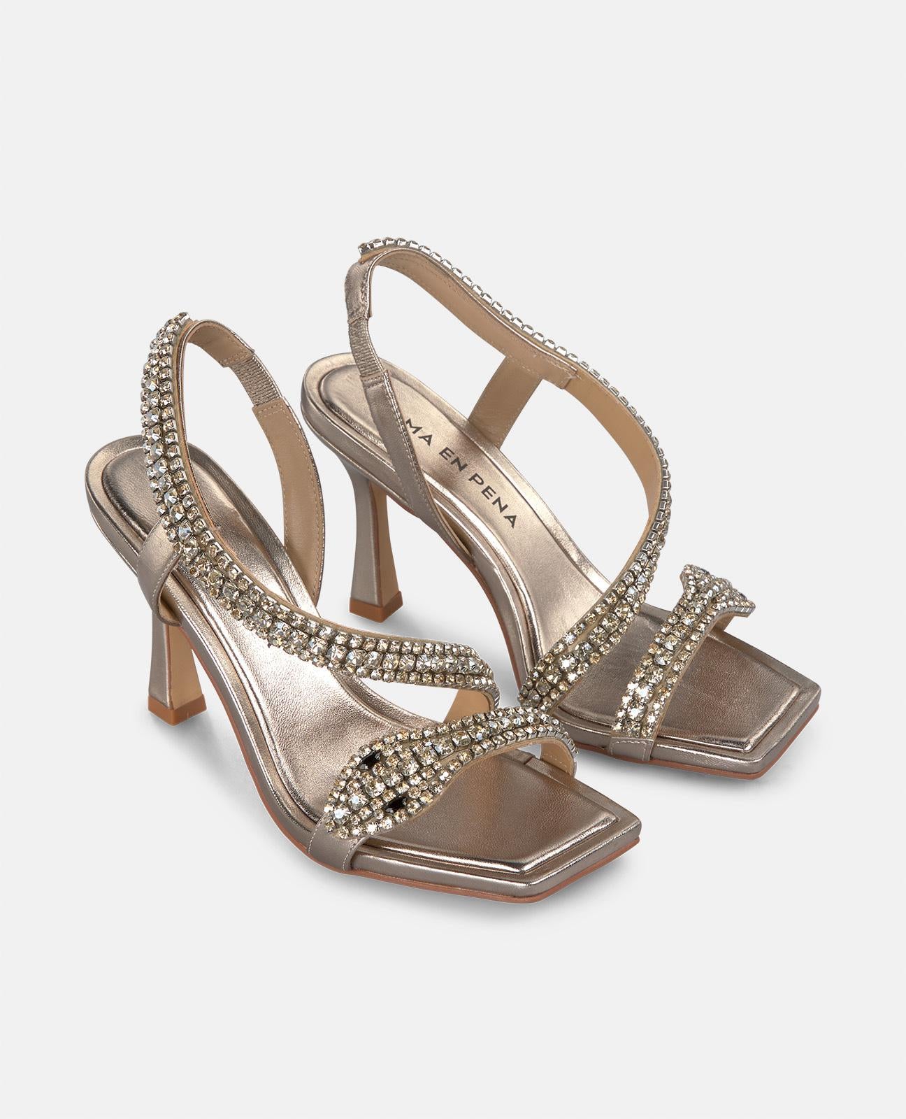 SANDALIA SERPIENTE CON TACÓN