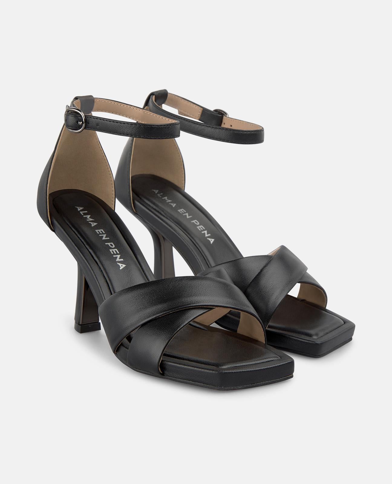 SANDALIA TACON TIRAS CRUZADAS