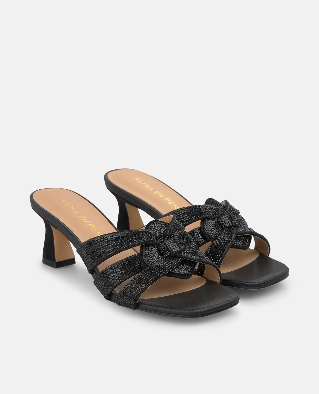 SANDALIA TIRAS ENTRELAZADAS