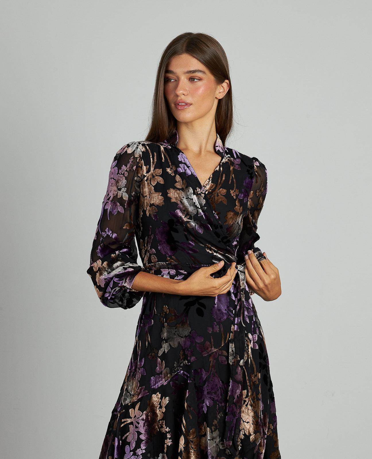 VESTIDO FLORES TERCIOPELO