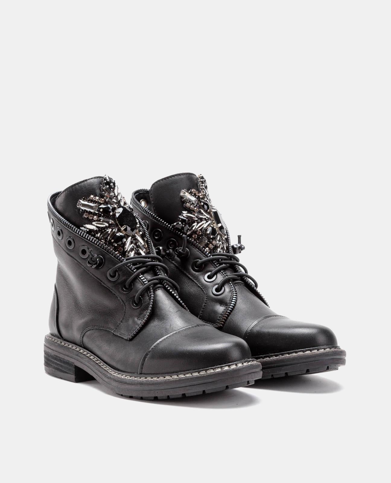 ORNEMENT CENTRAL BOOTIE