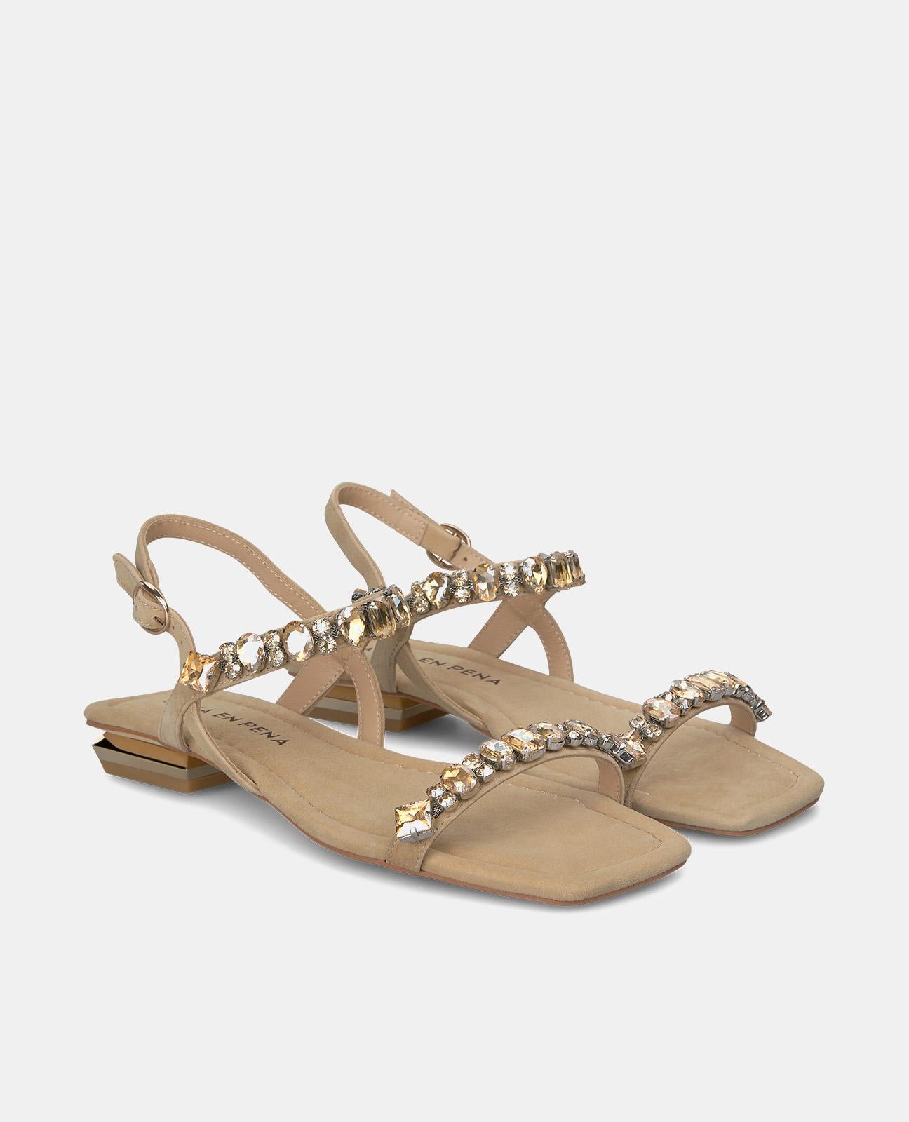 FLAT SANDAL WITH RHINESTONE STRAPS