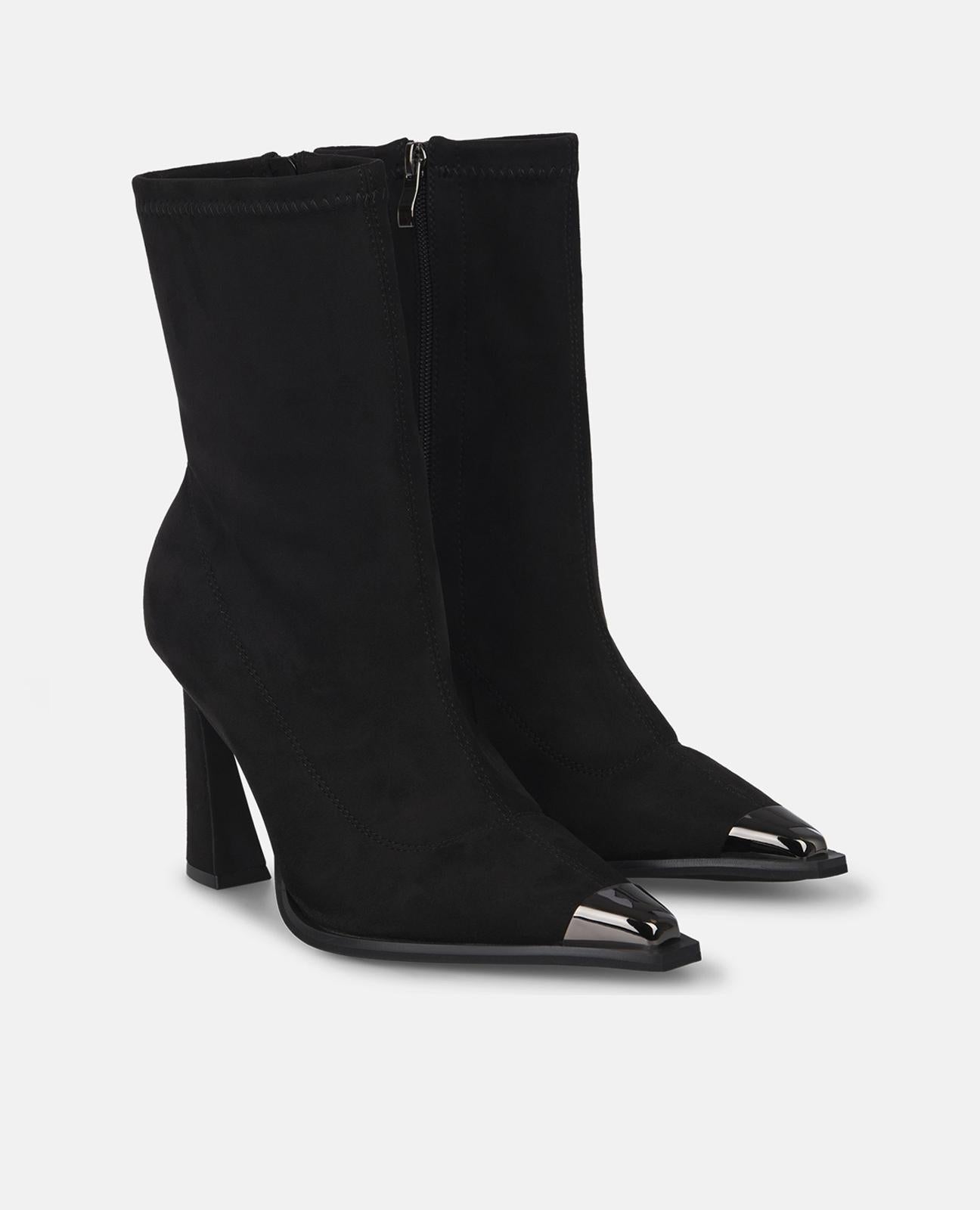 BOTÍN TACÓN DE EMBUDO