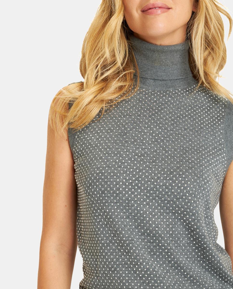 TURTLENECK KNIT SWEATER